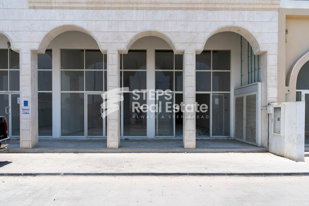 Commercial Shops - Not Furnished  - Umm Salal  For Rent  - Al Kharaitiyat