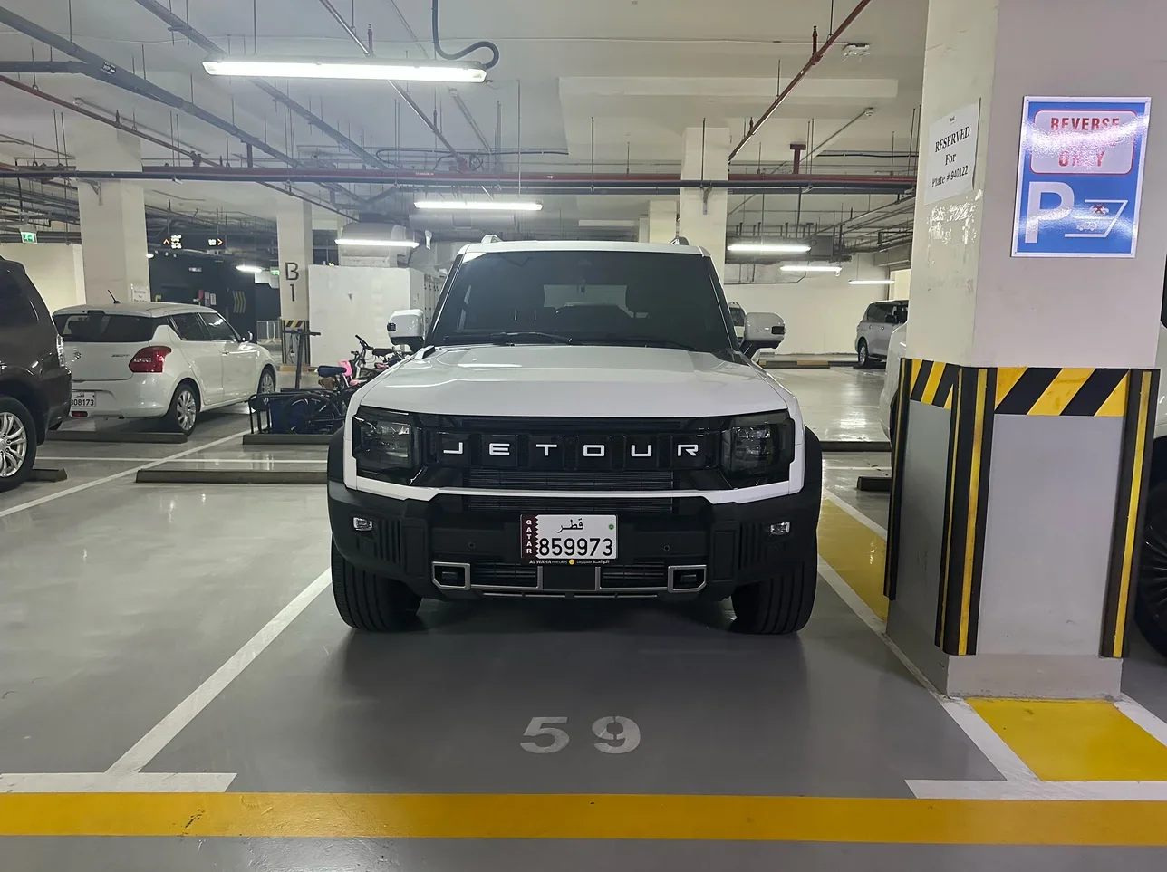 Jetour  T2  Luxury  2025  Automatic  3,600 Km  4 Cylinder  All Wheel Drive (AWD)  SUV  White  With Warranty