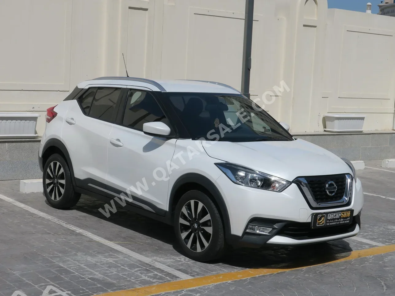 Nissan  Kicks  2017  Automatic  78,000 Km  4 Cylinder  Front Wheel Drive (FWD)  SUV  White