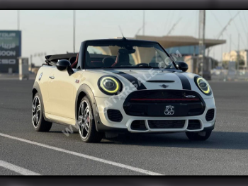 Mini  Cooper  JCW  2020  Automatic  51,000 Km  4 Cylinder  Front Wheel Drive (FWD)  Hatchback  White