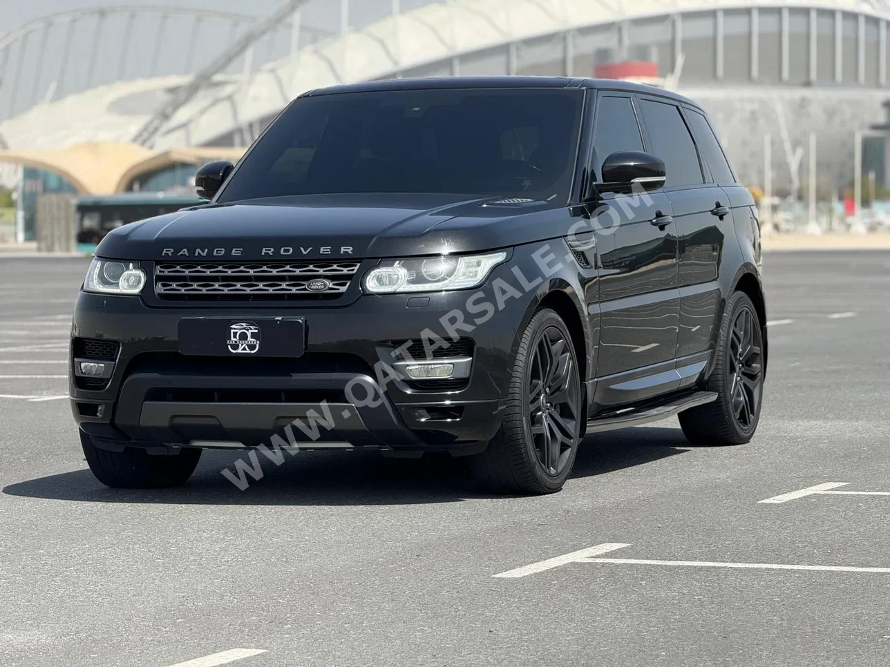 Land Rover  Range Rover  HSE  2015  Automatic  180,000 Km  6 Cylinder  Four Wheel Drive (4WD)  SUV  Black