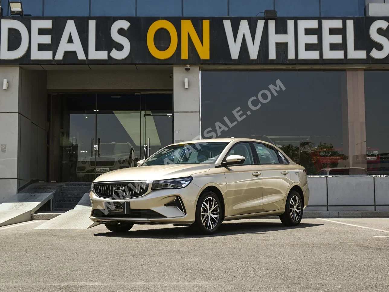 Geely  Emgrand  2025  Automatic  0 Km  4 Cylinder  Front Wheel Drive (FWD)  Sedan  Gold  With Warranty