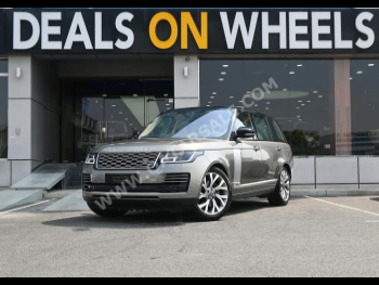 Land Rover  Range Rover  Vogue  2018  Automatic  74,000 Km  6 Cylinder  Four Wheel Drive (4WD)  SUV  Silver