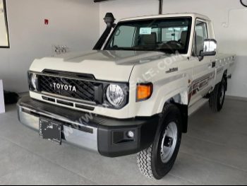 Toyota  Land Cruiser  LX  2025  Manual  0 Km  6 Cylinder  Four Wheel Drive (4WD)  Pick Up  White  With Warranty