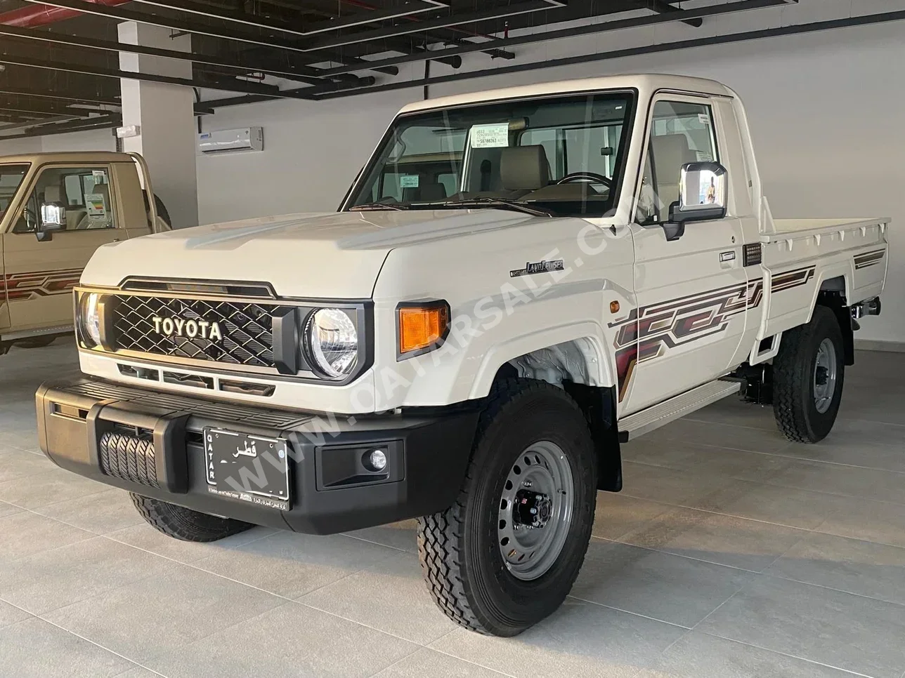 Toyota  Land Cruiser  LX  2025  Manual  0 Km  6 Cylinder  Four Wheel Drive (4WD)  Pick Up  White  With Warranty