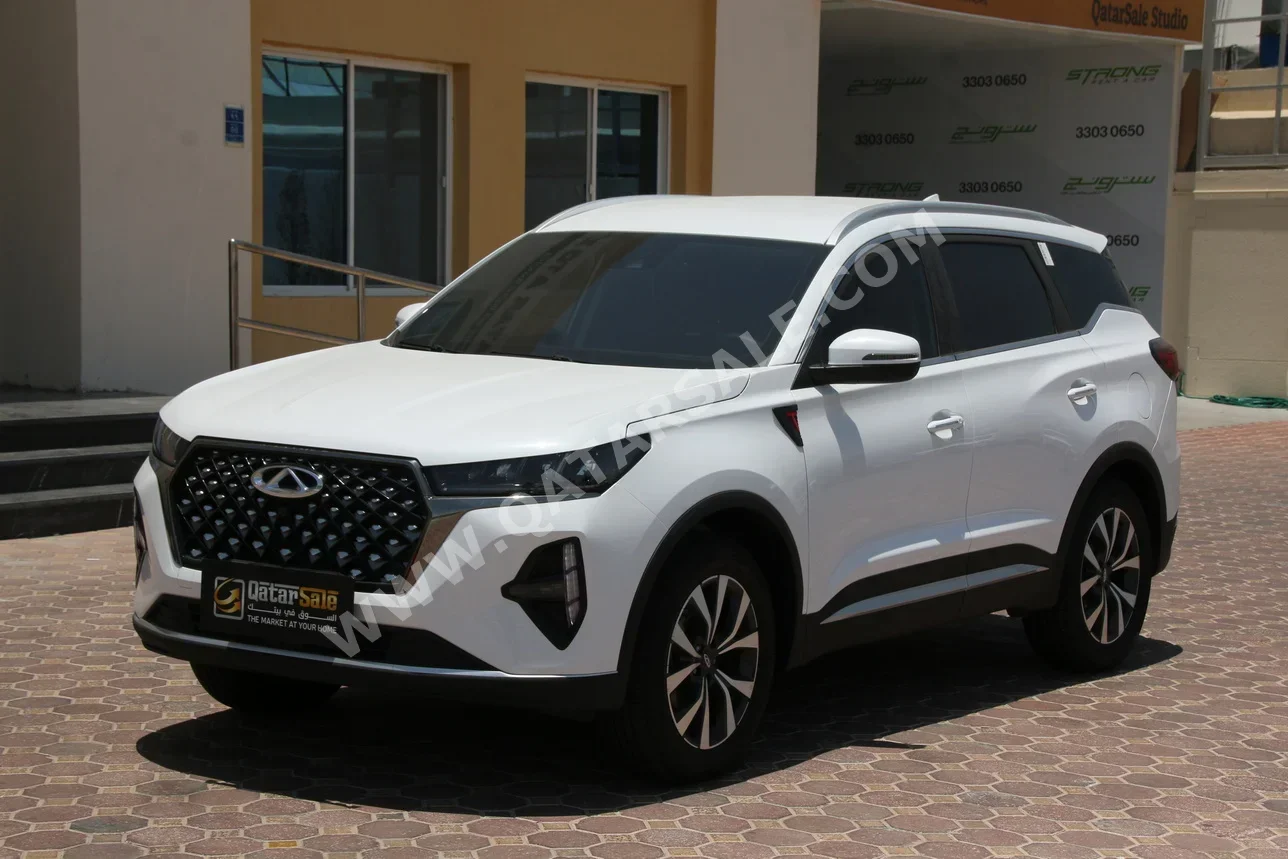 Chery  Tiggo  7 Pro Max  2025  Automatic  7,000 Km  4 Cylinder  Four Wheel Drive (4WD)  SUV  White  With Warranty