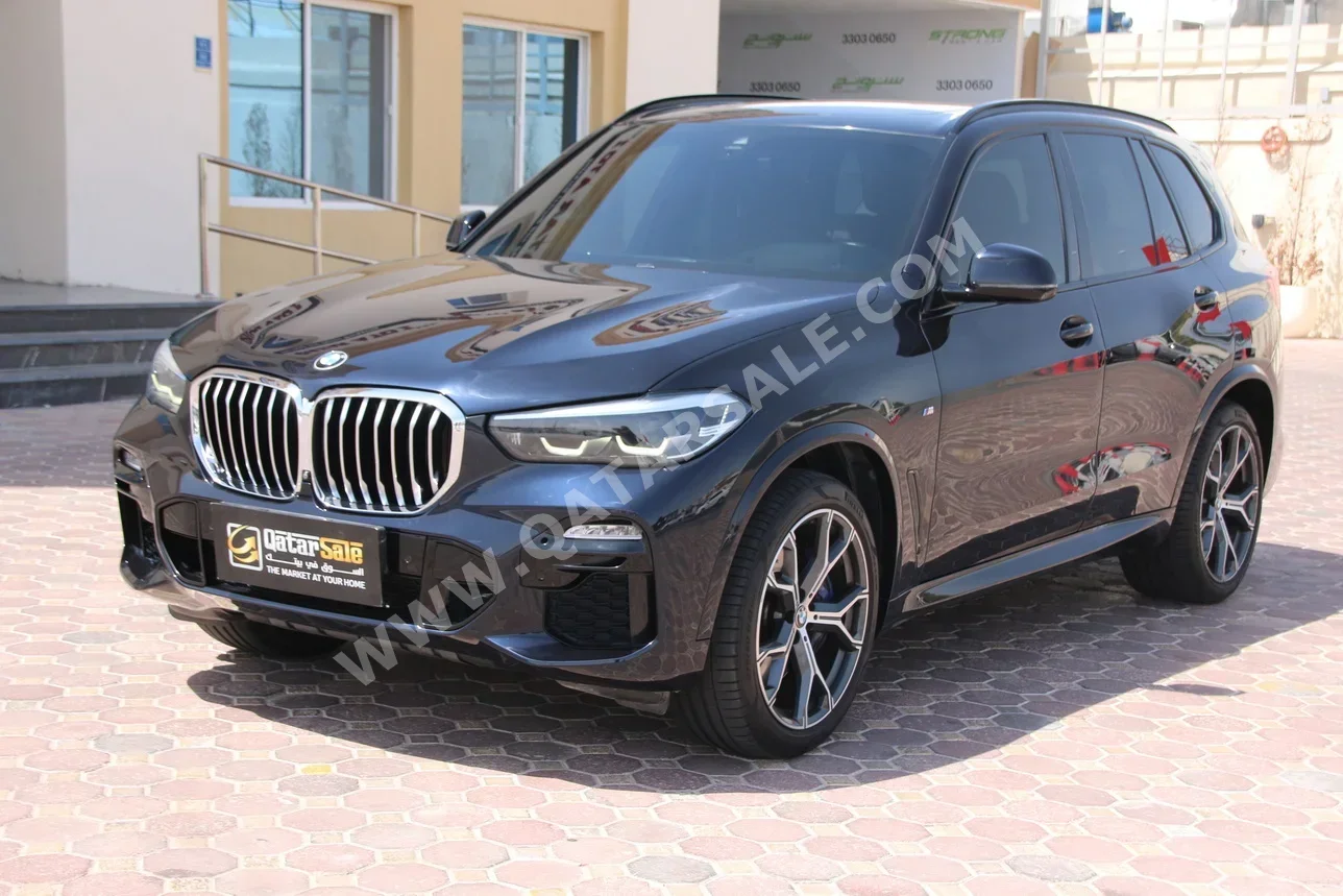 بي ام دبليو  الفئة - اكس  اكس 5 40 اي  2020  اوتوماتيك  104,000 كم  6 سلندر  دفع رباعي  اس يو في  أزرق غامق