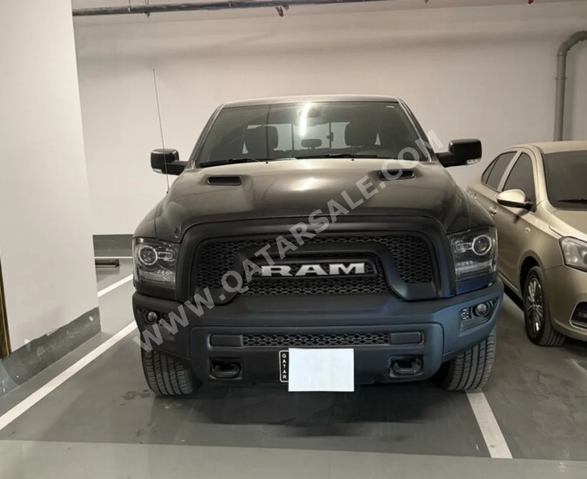Dodge  Ram  Warlock  2023  Automatic  34,000 Km  8 Cylinder  Four Wheel Drive (4WD)  Pick Up  Gray  With Warranty