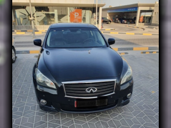 انفنيتي  ام  56S  2011  اوتوماتيك  207,000 كم  8 سلندر  دفع خلفي  سيدان  أسود & بني