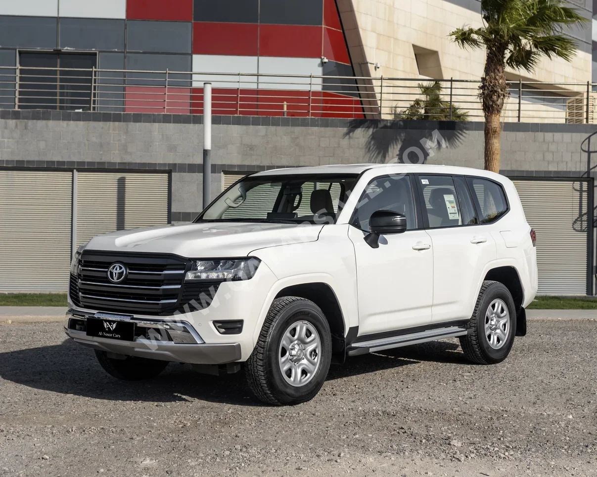 Toyota  Land Cruiser  GX  2024  Automatic  5,000 Km  6 Cylinder  Four Wheel Drive (4WD)  SUV  White  With Warranty