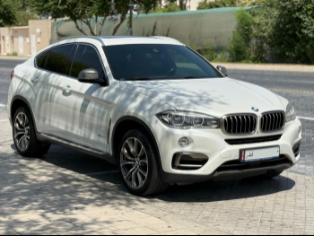 BMW  X-Series  X6  2017  Automatic  151,000 Km  8 Cylinder  Four Wheel Drive (4WD)  SUV  White