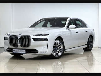 BMW  7-Series  735 i  2023  Automatic  11,900 Km  6 Cylinder  Rear Wheel Drive (RWD)  Sedan  White  With Warranty