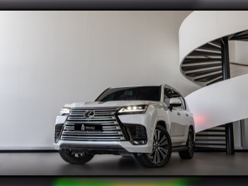 Lexus  LX  600 Luxury  2024  Automatic  26,000 Km  6 Cylinder  Four Wheel Drive (4WD)  SUV  White  With Warranty