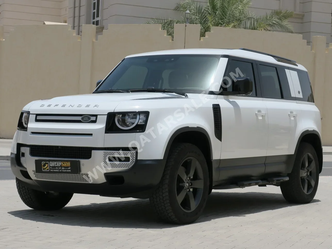 Land Rover  Defender  110 S  2024  Automatic  14,400 Km  4 Cylinder  Four Wheel Drive (4WD)  SUV  White  With Warranty
