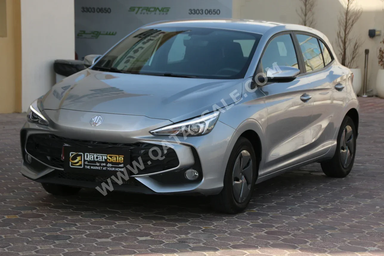 MG  3  2025  Automatic  8,000 Km  4 Cylinder  Front Wheel Drive (FWD)  Hatchback  Silver  With Warranty