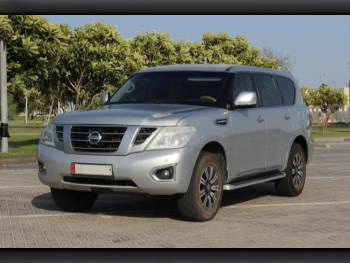 Nissan  Patrol  SE  2016  Automatic  289,000 Km  8 Cylinder  Four Wheel Drive (4WD)  SUV  Silver