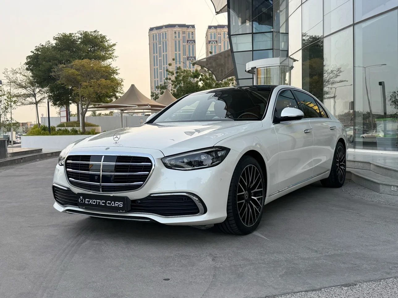 Mercedes-Benz  S-Class  450AMG  2023  Automatic  9,000 Km  6 Cylinder  Rear Wheel Drive (RWD)  Sedan  White  With Warranty