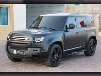 Land Rover  Defender  110  2023  Automatic  47,000 Km  8 Cylinder  Four Wheel Drive (4WD)  SUV  Black  With Warranty