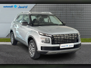 Hyundai  Venue  2024  Automatic  21,604 Km  4 Cylinder  Front Wheel Drive (FWD)  Classic  Silver  With Warranty