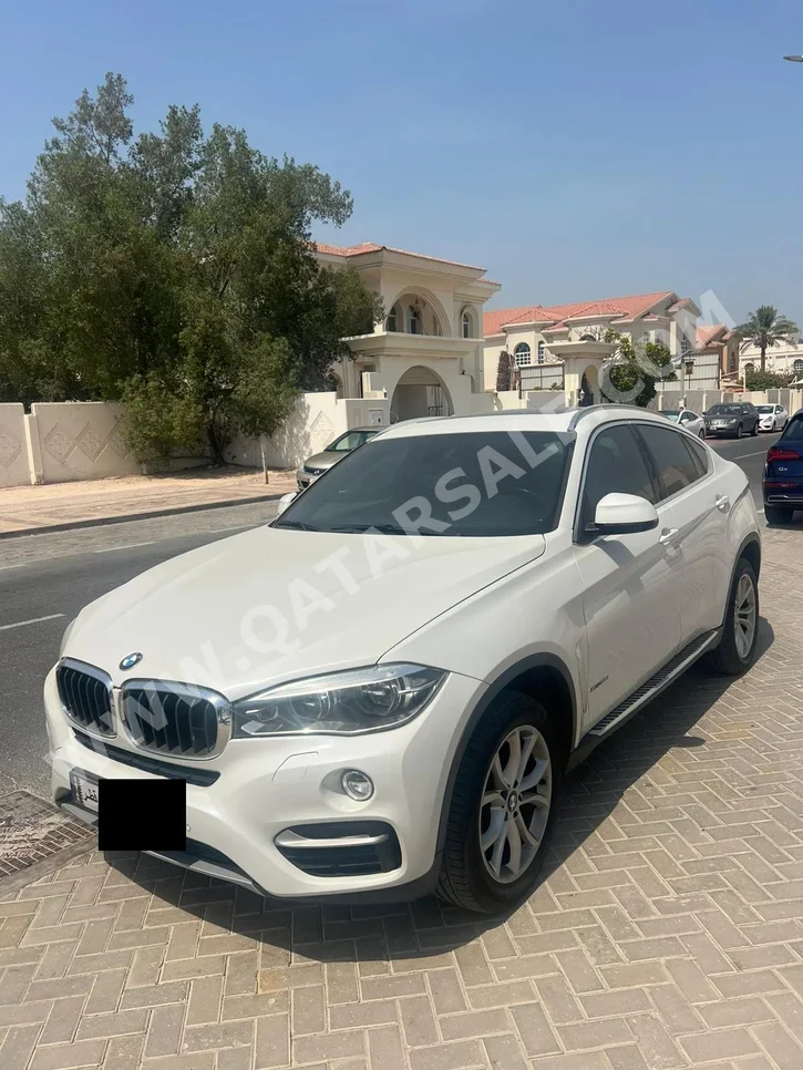 BMW  X-Series  X6  2017  Automatic  85,437 Km  6 Cylinder  Four Wheel Drive (4WD)  SUV  Pearl