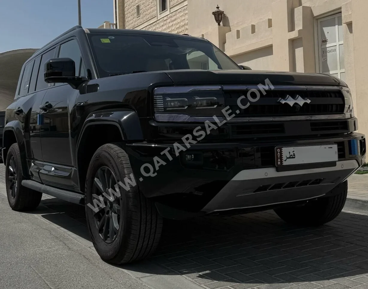 بي واي دي  ليوبيرد 5  2025  اوتوماتيك  0 كم  4 سلندر  دفع رباعي  اس يو في  أسود