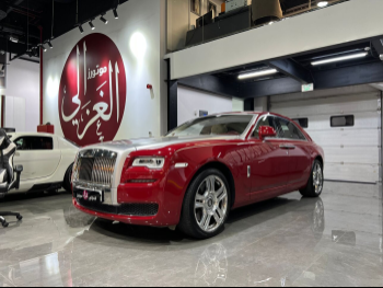 Rolls-Royce  Ghost  2016  Automatic  36,000 Km  12 Cylinder  All Wheel Drive (AWD)  Sedan  Red and Silver