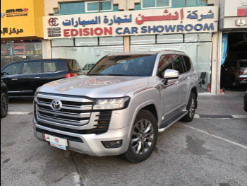 Toyota  Land Cruiser  GXR Twin Turbo  2022  Automatic  209,000 Km  6 Cylinder  Four Wheel Drive (4WD)  SUV  Silver