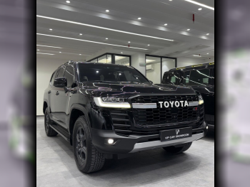 Toyota  Land Cruiser  GR Sport Twin Turbo  2022  Automatic  106,000 Km  6 Cylinder  Four Wheel Drive (4WD)  SUV  Black