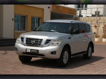 Nissan  Patrol  XE  2014  Automatic  352,000 Km  8 Cylinder  Four Wheel Drive (4WD)  SUV  Silver