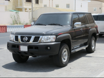 Nissan  Patrol  GL  2022  Automatic  40,000 Km  6 Cylinder  Four Wheel Drive (4WD)  SUV  Black