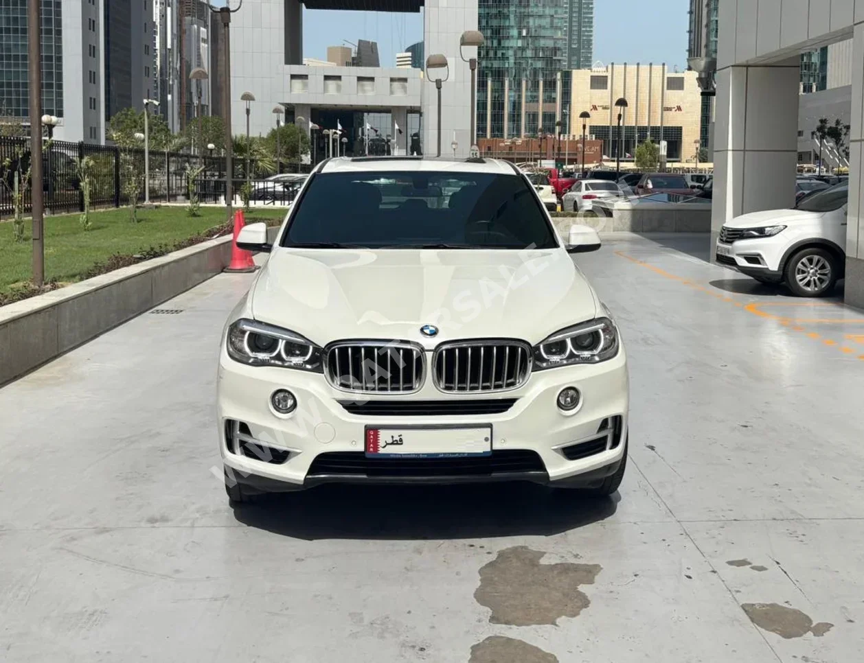 BMW  X-Series  X5  2017  Automatic  78,900 Km  8 Cylinder  Four Wheel Drive (4WD)  SUV  White