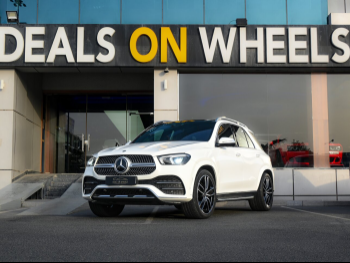 Mercedes-Benz  GLE  450  2022  Automatic  22,000 Km  6 Cylinder  Four Wheel Drive (4WD)  SUV  White  With Warranty
