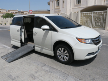 Honda  Odyssey  2014  Automatic  62,244 Km  6 Cylinder  Front Wheel Drive (FWD)  Special Needs  White