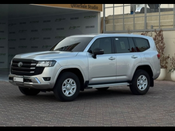 Toyota  Land Cruiser  GX  2024  Automatic  18,000 Km  6 Cylinder  Four Wheel Drive (4WD)  SUV  Silver  With Warranty
