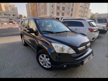 هوندا  سي آر في  2007  اوتوماتيك  230,000 كم  4 سلندر  هاتشباك  أسود