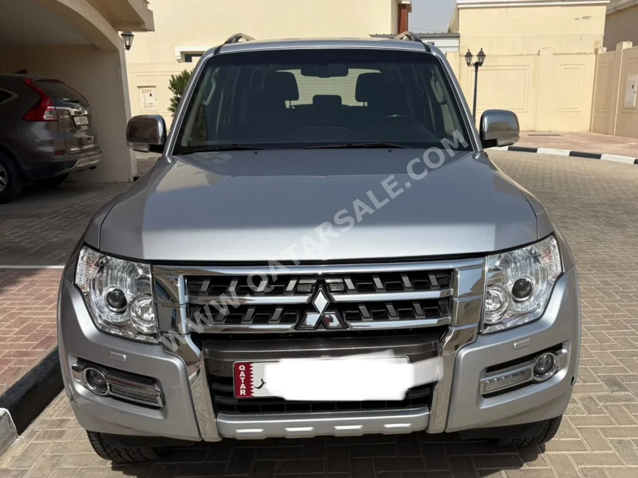Mitsubishi  Pajero  3.5  2017  Automatic  106,355 Km  6 Cylinder  Four Wheel Drive (4WD)  SUV  Silver