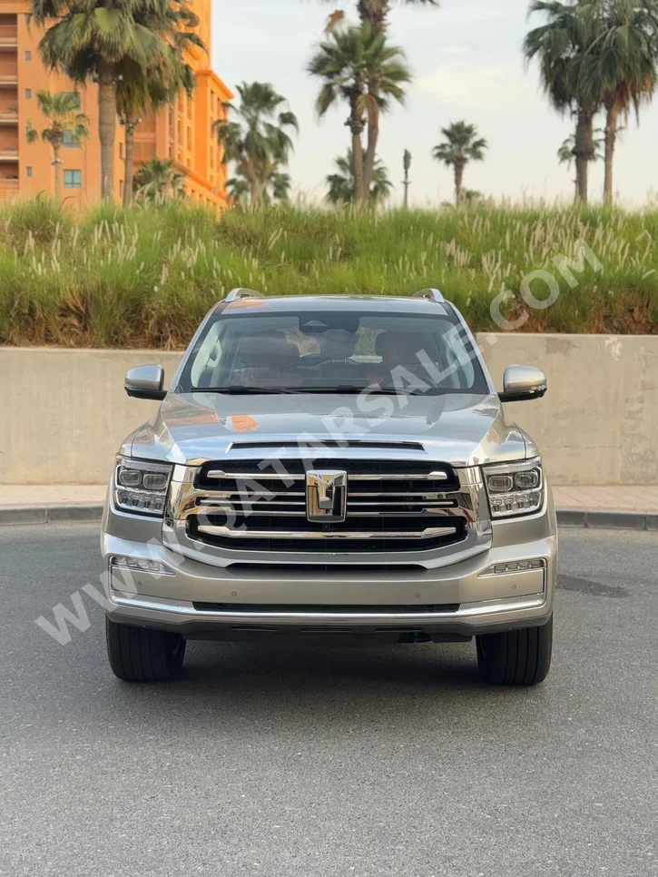 Great Wall  Tank  700  2025  Automatic  20,000 Km  6 Cylinder  Four Wheel Drive (4WD)  SUV  Silver  With Warranty