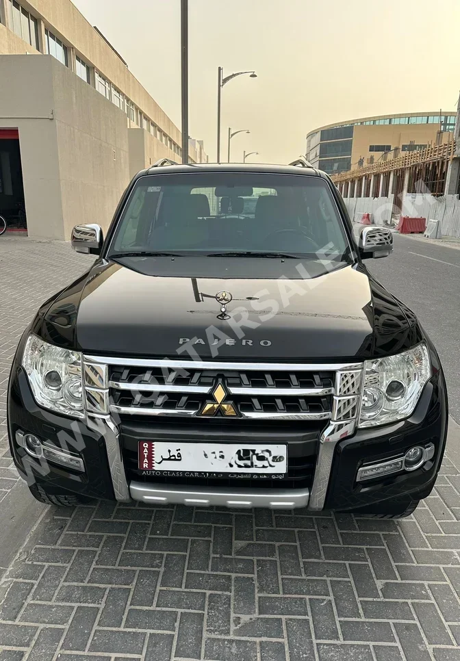 Mitsubishi  Pajero  3.8 Gold Edition  2015  Automatic  79,000 Km  6 Cylinder  Four Wheel Drive (4WD)  SUV  Black