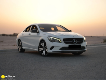 Mercedes-Benz  CLA  200  2019  Automatic  147,000 Km  4 Cylinder  Rear Wheel Drive (RWD)  Sedan  White