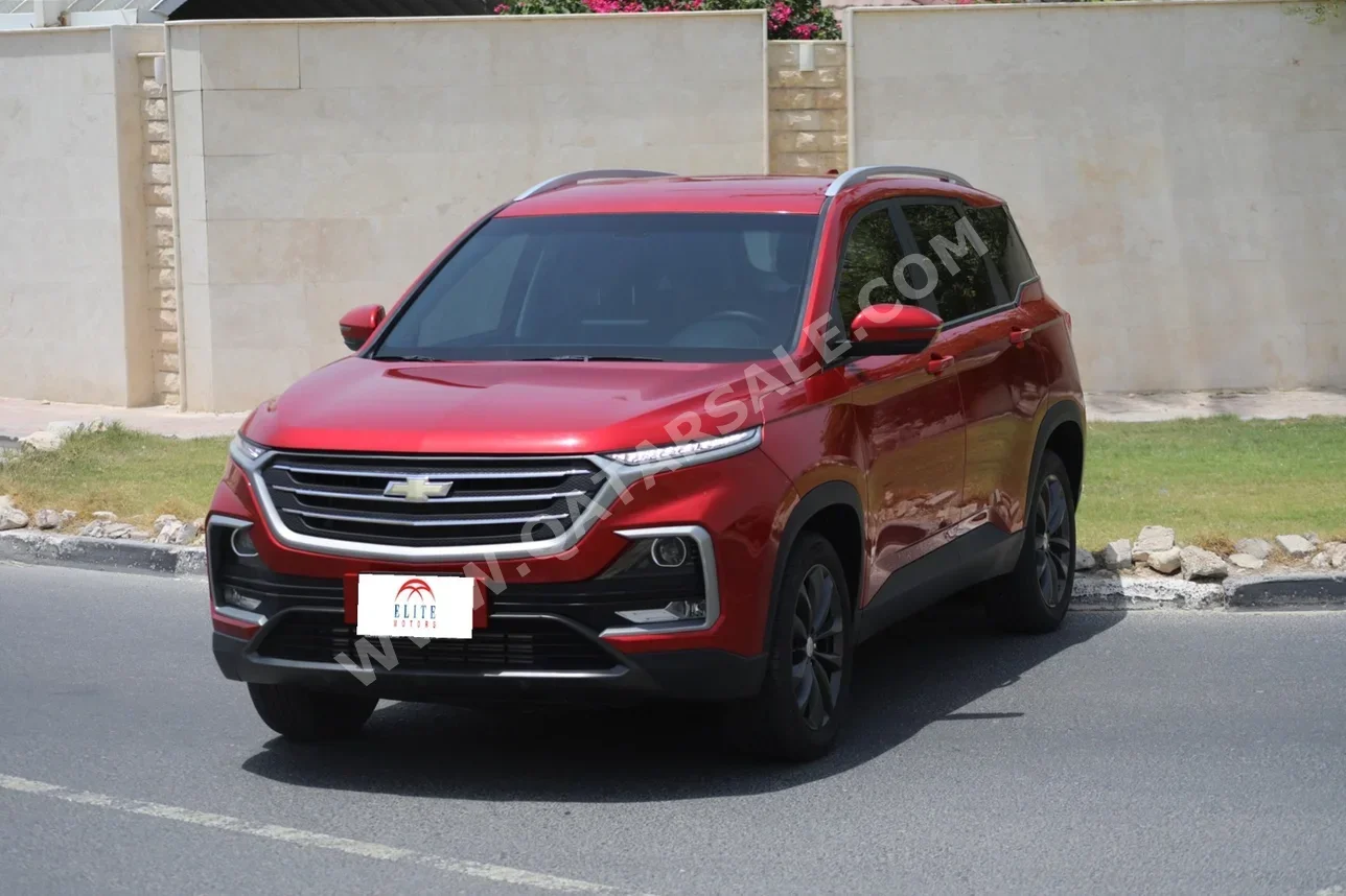 Chevrolet  Captiva  LS  2023  Automatic  13,500 Km  4 Cylinder  Front Wheel Drive (FWD)  SUV  Red  With Warranty