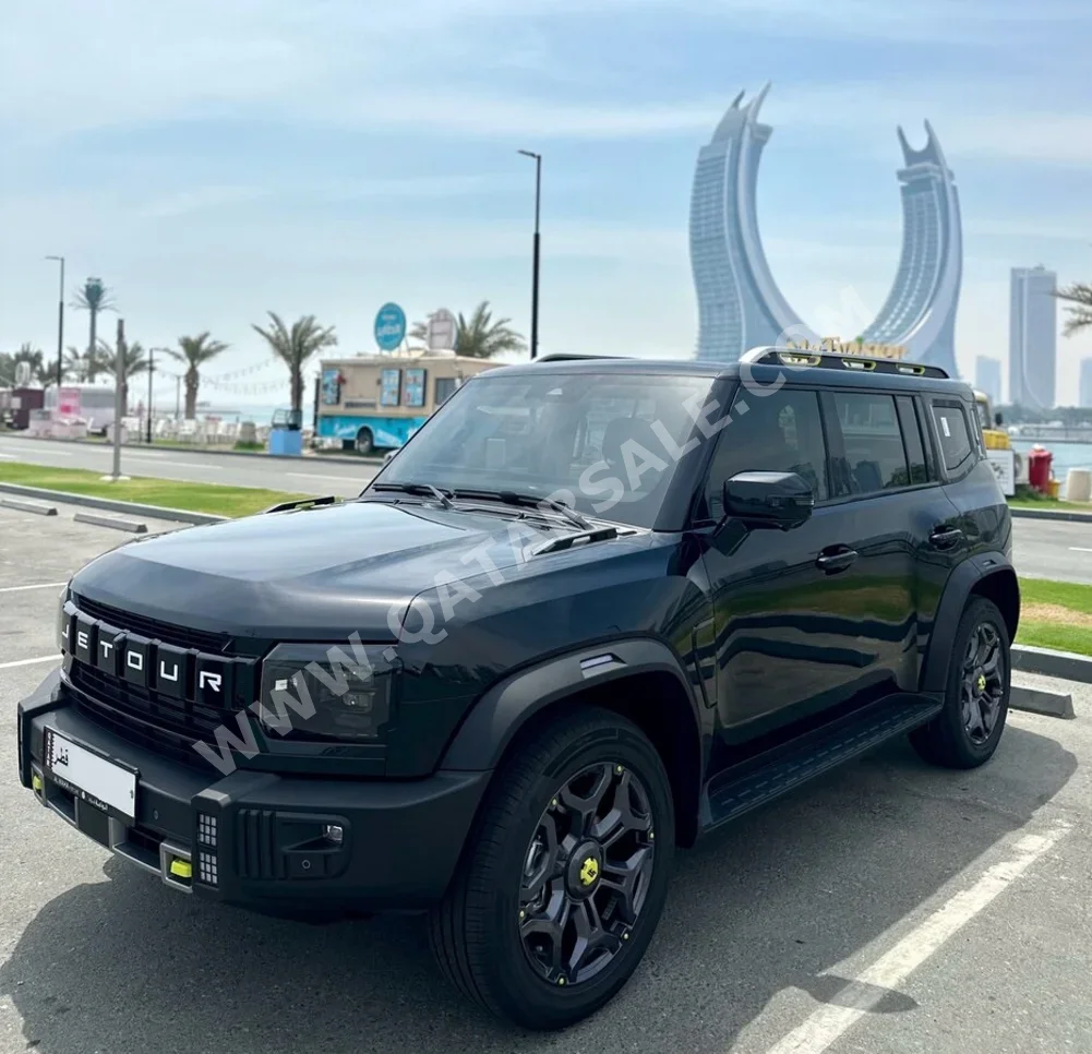 Jetour  T2  I-DM  2025  Automatic  5,000 Km  4 Cylinder  Four Wheel Drive (4WD)  SUV  Black  With Warranty