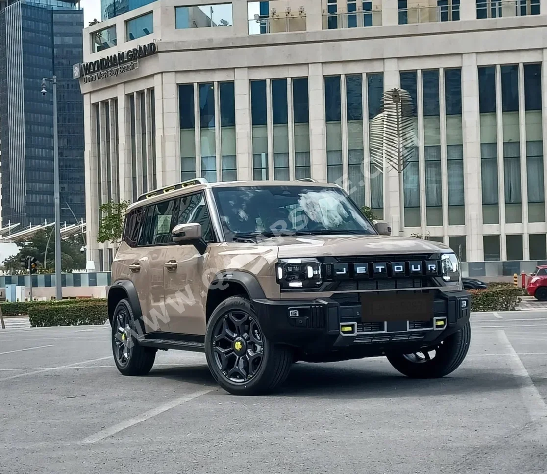 Jetour  T2  Luxury  2026  Automatic  0 Km  4 Cylinder  Four Wheel Drive (4WD)  SUV  Beige  With Warranty