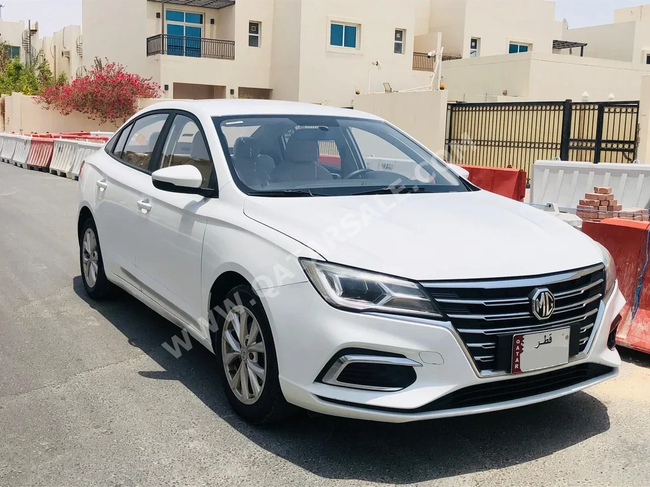 MG  5  2022  Automatic  161,000 Km  4 Cylinder  Front Wheel Drive (FWD)  Sedan  White  With Warranty