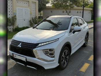 Mitsubishi  Eclipse  Cross Highline  2024  Automatic  18,350 Km  4 Cylinder  Four Wheel Drive (4WD)  SUV  Pearl  With Warranty
