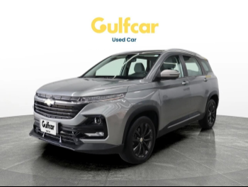 Chevrolet  Captiva  LS  2024  Automatic  34,915 Km  4 Cylinder  Front Wheel Drive (FWD)  SUV  Silver  With Warranty