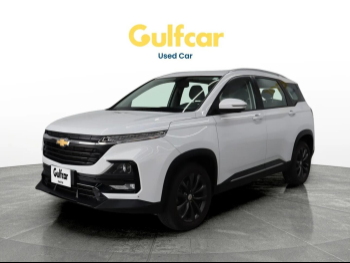 Chevrolet  Captiva  LS  2024  Automatic  20,090 Km  4 Cylinder  Front Wheel Drive (FWD)  SUV  White  With Warranty