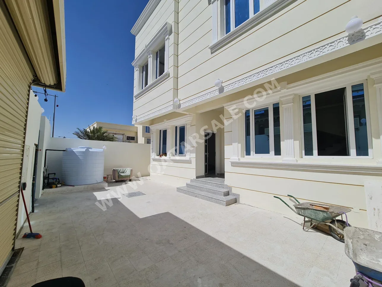 Villas 6 Bedrooms Family Residential Al Wakrah Al Wakrah For Rent