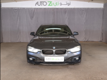 BMW  3-Series  318i  2017  Automatic  108,000 Km  3 Cylinder  Rear Wheel Drive (RWD)  Sedan  Gray