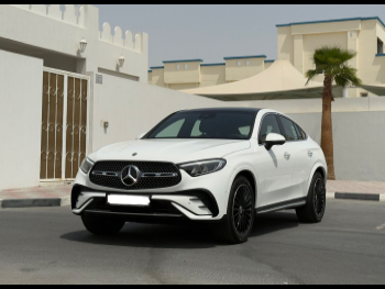Mercedes-Benz  GLC  200  2025  Automatic  0 Km  4 Cylinder  Four Wheel Drive (4WD)  SUV  White  With Warranty