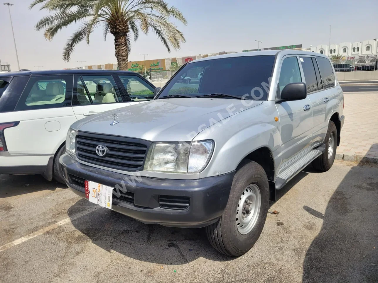 Toyota  Land Cruiser  G  2001  Manual  448,000 Km  6 Cylinder  Four Wheel Drive (4WD)  SUV  Silver